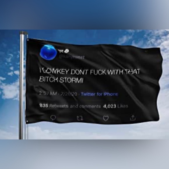 Kanye West Tweet Banner - Picture 1 of 2